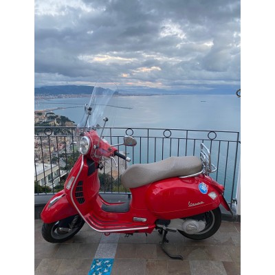 Piaggio Vespa 250 GTS