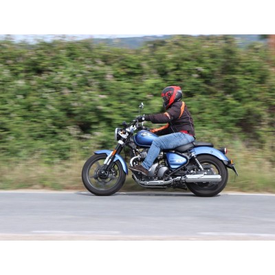 Royal Enfield Super Meteor 650